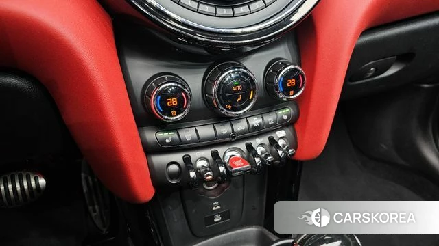 Mini Cooper S Convertible id 3800782 из Кореи 8