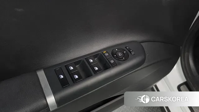 Hyundai Grandeur (GN7) id 3776738 из Кореи 8