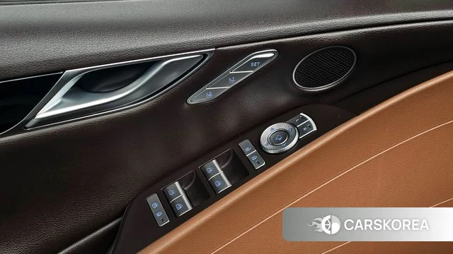 Genesis G80 (RG3) id 3794160 из Кореи 8