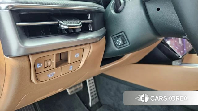 Hyundai Grandeur (GN7) id 3864952 из Кореи 8