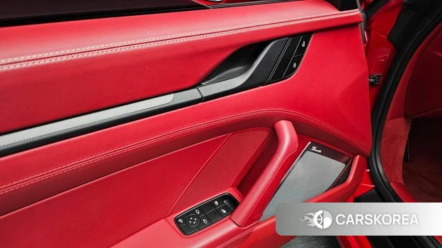 Porsche 911(992) id 3842251 из Кореи 8