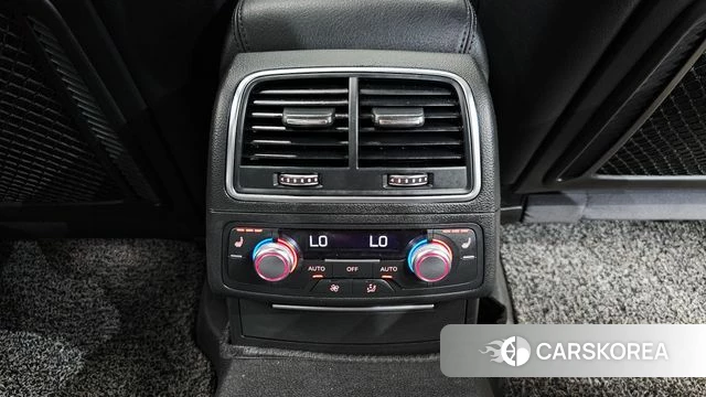 Audi New A6 id 4471592 из Кореи 8