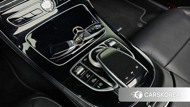 Mercedes-Benz E-Class W213 id 4180208 из Кореи 8