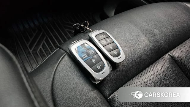 Hyundai Staria id 3910556 из Кореи 8