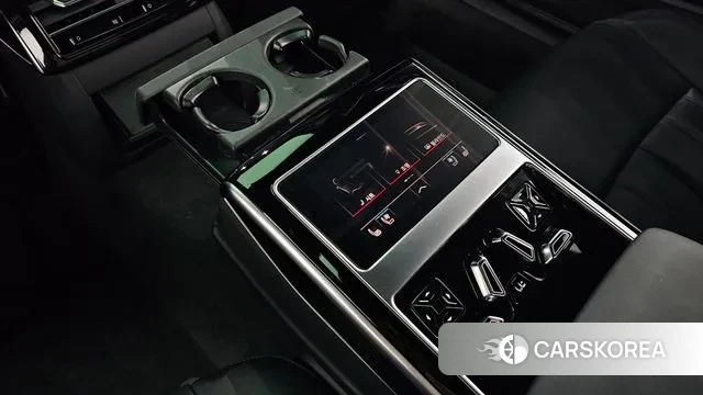 Audi A8 (D5) id 3671220 из Кореи 8