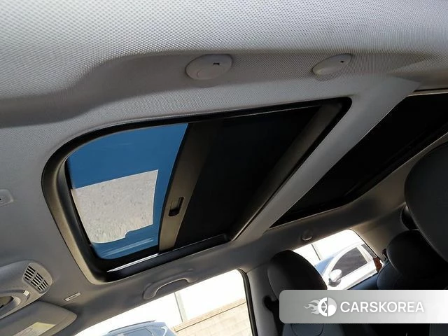 Mini Cooper S id 3910429 из Кореи 8