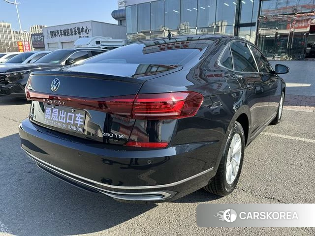 Volkswagen Passat id 4290951 из Китая 8