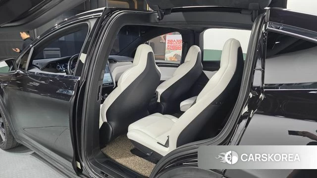 Tesla Model X id 4435570 из Кореи 8