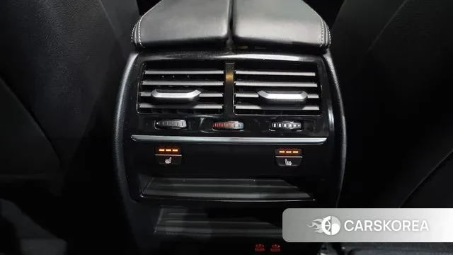 BMW 5 Series (G30) id 3788771 из Кореи 8