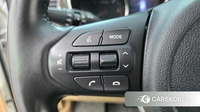Kia The New Carnival id 4689402 из Кореи 8