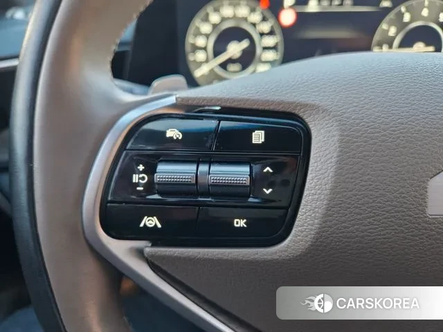 Kia K8 id 3619482 из Кореи 8