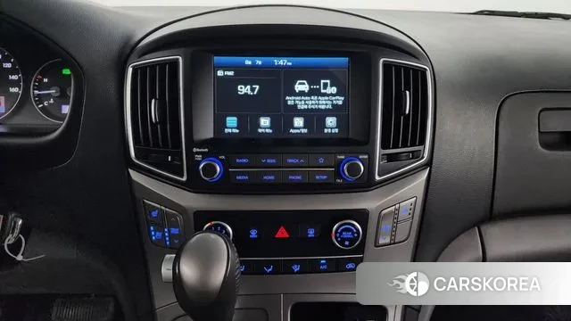 Hyundai The New Grand Starex id 3013423 из Кореи 8