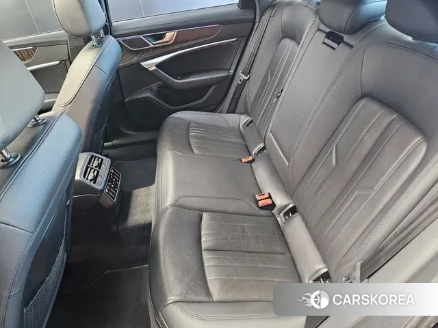 Audi A6 (C8) id 3448368 из Кореи 8