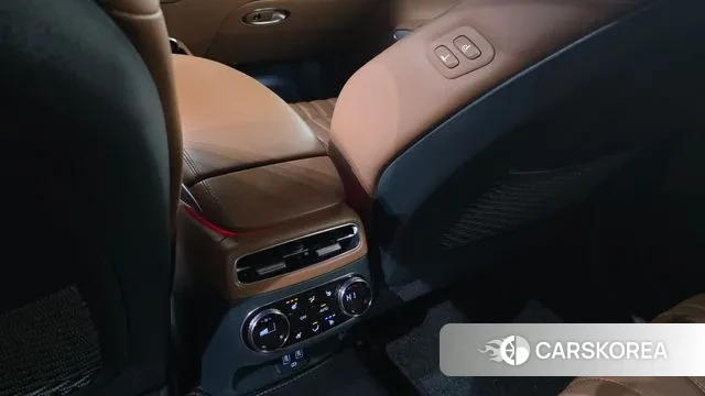 Genesis GV70 id 3468706 из Кореи 8