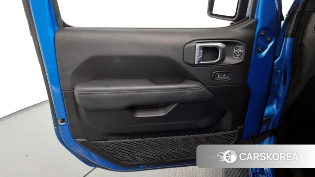 Jeep Wrangler (JL) id 2989479 из Кореи 8