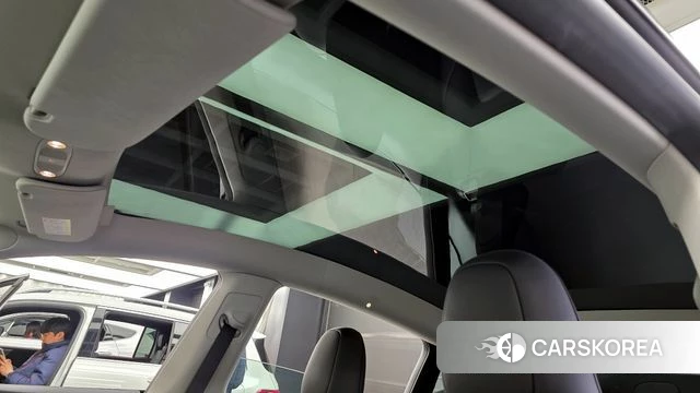 Tesla Model Y id 3864572 из Кореи 8