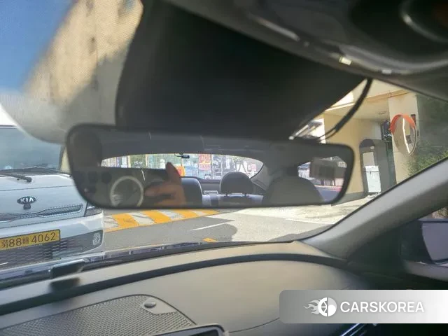 Hyundai Avante (CN7) id 3032087 из Кореи 8