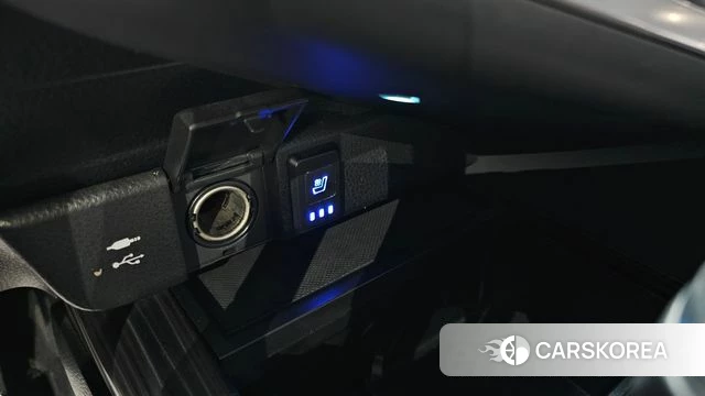 Toyota Camry (XV70) id 4225524 из Кореи 8