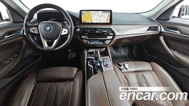 BMW 5 Series (G30) id 2783978 из Кореи 8