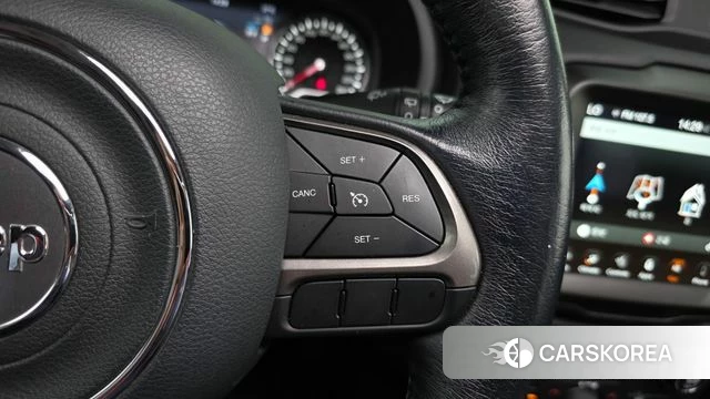 Jeep Renegade id 4415688 из Кореи 8