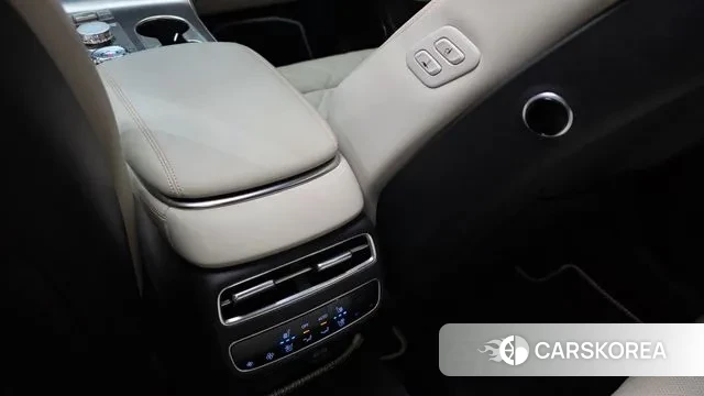 Genesis GV70 id 3431568 из Кореи 8