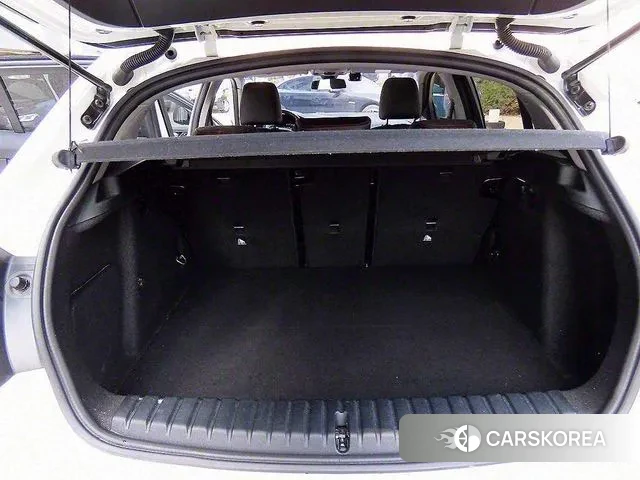 BMW 1 Series (F40) id 2994504 из Кореи 8