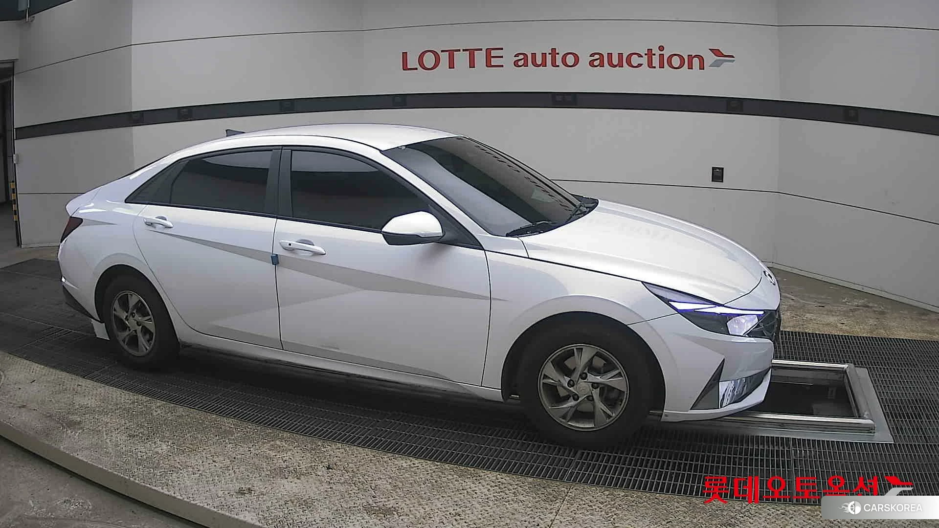 Hyundai Avante id 3869248 из Кореи 8