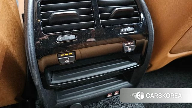 BMW 5 Series (G30) id 3871273 из Кореи 8