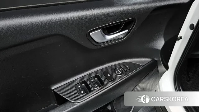 Kia Stonic id 3460168 из Кореи 8