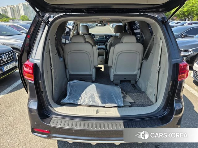Kia The New Carnival id 4732873 из Кореи 8