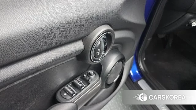 Mini Cooper D id 3380273 из Кореи 8