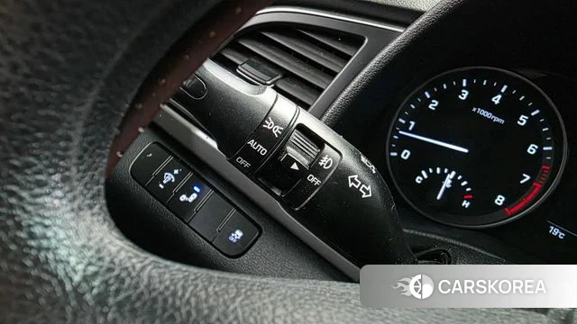 Hyundai Avante AD id 4944344 из Кореи 8