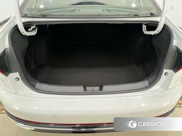 Volkswagen Sagitar id 4273691 из Китая 8