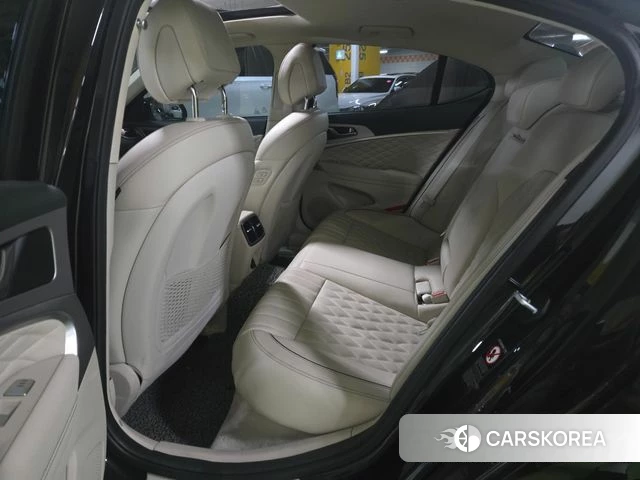 Genesis G70 id 4543221 из Кореи 8