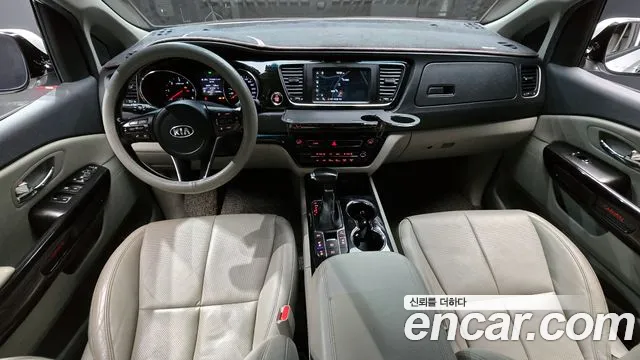 Kia The New Carnival id 2765038 из Кореи 8