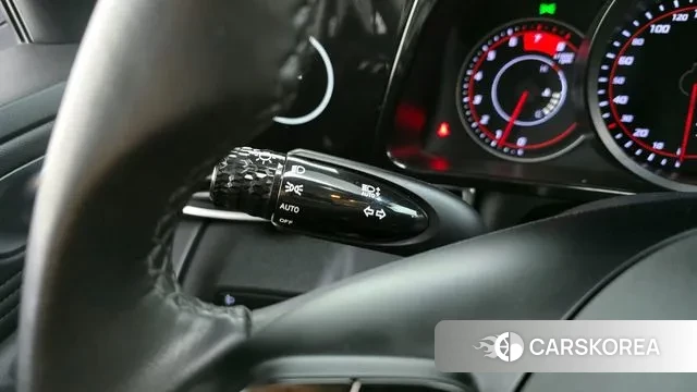 Hyundai Avante (CN7) id 3334966 из Кореи 8