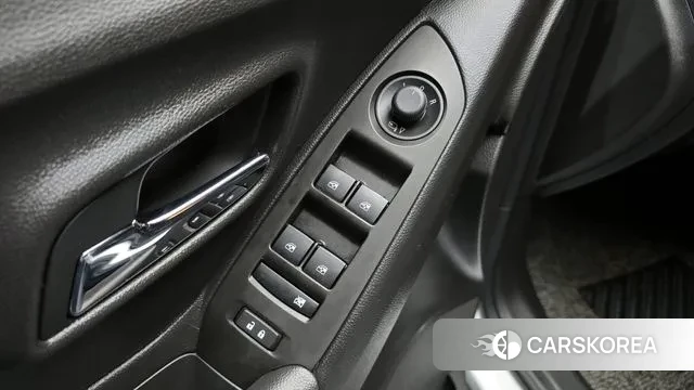 Chevrolet (GM Daewoo) The New Trax id 2941181 из Кореи 8