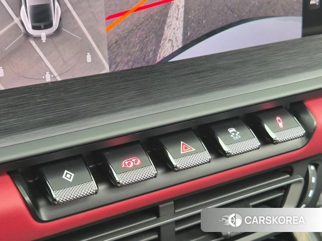 Porsche 911(992) id 4343876 из Кореи 8