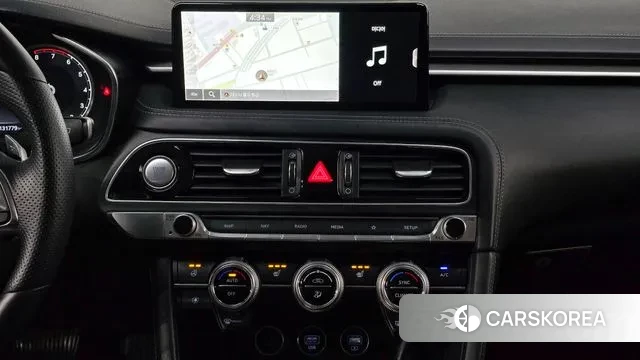 Genesis The New G70 id 3427860 из Кореи 8