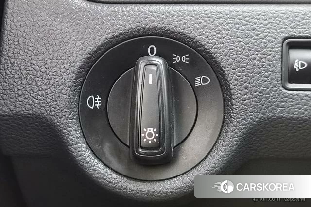 Volkswagen Santana id 4236109 из Китая 8
