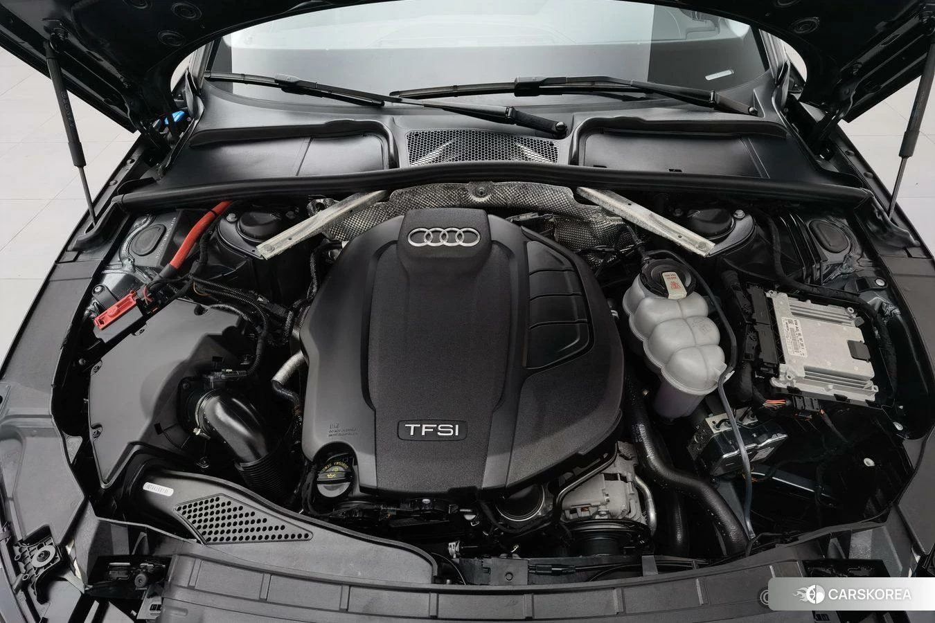 Audi A4L id 4512805 из Китая 8