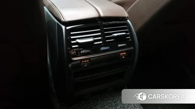 BMW 5 Series (G30) id 3356751 из Кореи 8