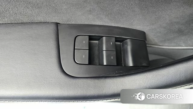 Tesla Model 3 id 4636235 из Кореи 8