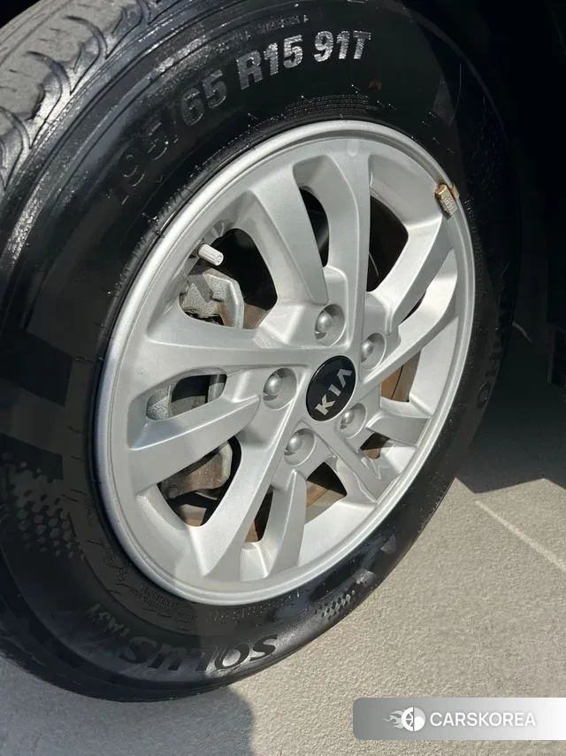 Kia Come New K3 id 3505218 из Кореи 8