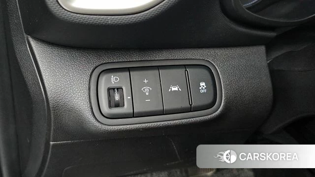 Hyundai Venue id 4609608 из Кореи 8