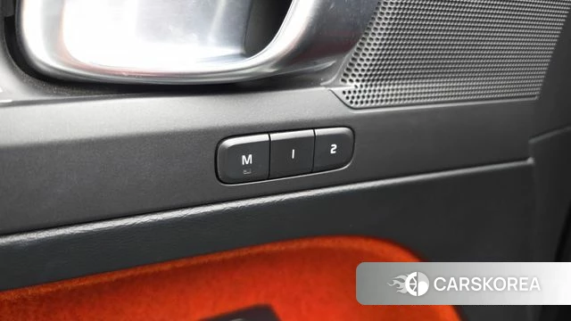 Volvo XC40 id 3873294 из Кореи 8