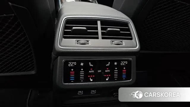 Audi A7 (4K) id 3463808 из Кореи 8