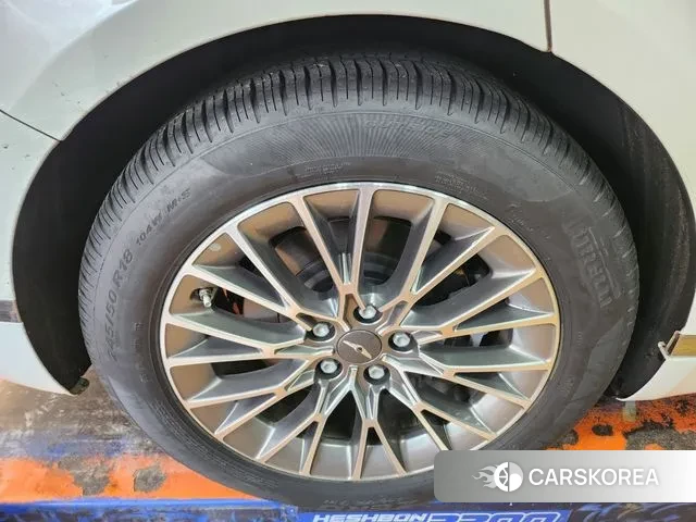 Genesis G80 (RG3) id 3592132 из Кореи 8