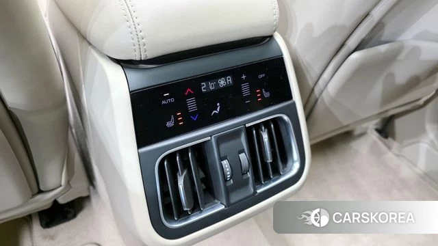 Maserati Grecale id 3817784 из Кореи 8