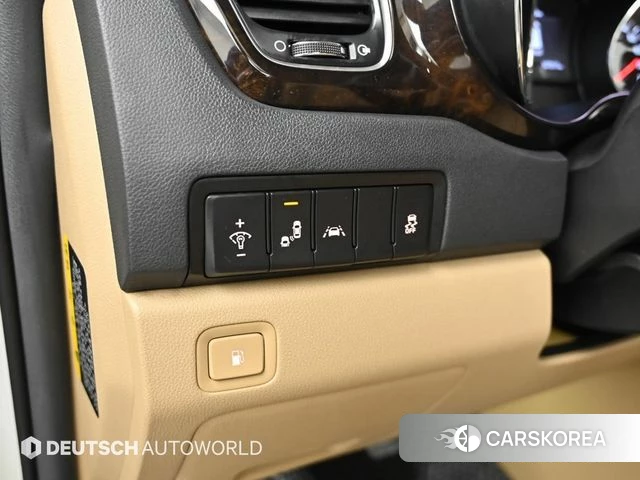 Kia The New Carnival id 4563292 из Кореи 8